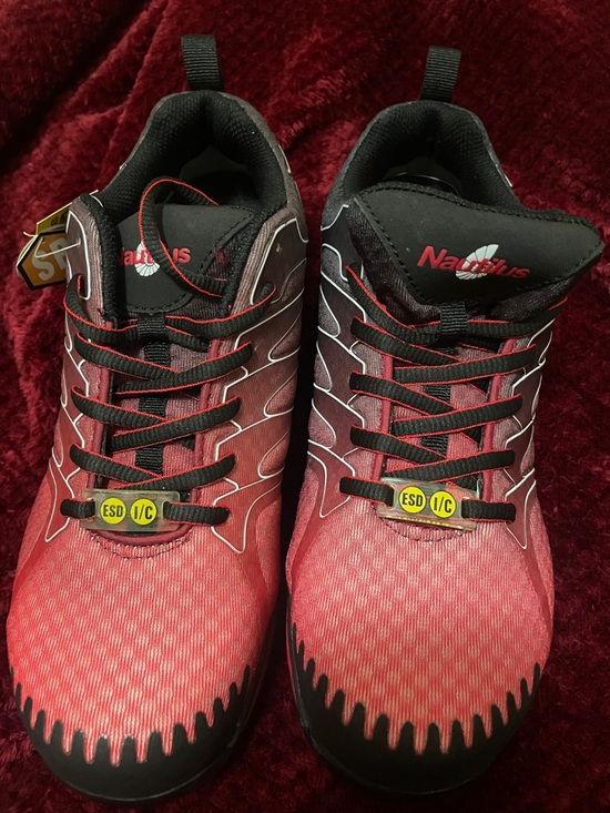 Nautilus Other - Nautilus Red and Black ESD Safety Lace-Up Sneakers